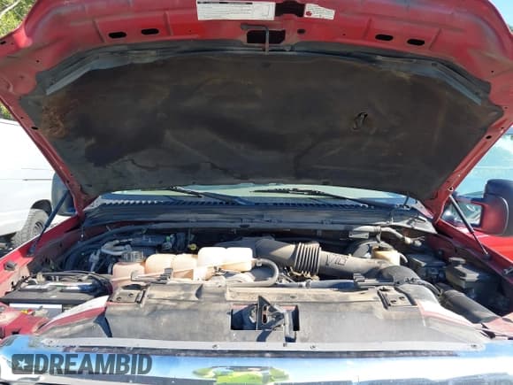 ✅ 2000 Ford Excursion Limited • VIN: 1FMNU42SXYEE00741 • Lot: 41786989. Listed on IAAI with 384,226 mi. Free auction sales archive from the USA and detailed vehicle history report at DreamBid. Image 10.