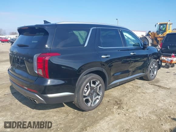 ✅ 2024 Hyundai Palisade Limited • VIN: KM8R54GE9RU703115 • Лот: 41466937. Опубликован ранее на IAAI с пробегом 11 775 миль. Бесплатный доступ к архиву аукционных продаж из США и подробный отчёт об истории автомобиля на DreamBid. Изображение 4.