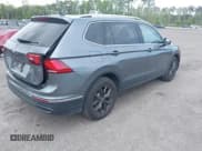 ✅ 2024 Volkswagen Tiguan SE • VIN: 3VV3B7AX8RM134486 • Lot: 42095457. Listed on IAAI with 21,295 mi. Free auction sales archive from the USA and detailed vehicle history report at DreamBid. Image 4.