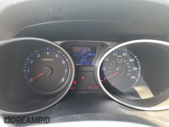 ✅ 2015 Hyundai Tucson SE • VIN: KM8JU3AG0FU116138 • Lot: 81184925. Wystawiony na Copart z przebiegiem 172 109 mil. Bezpłatny archiwum sprzedaży aukcyjnych z USA i szczegółowy raport historii pojazdu na DreamBid. Zdjęcie 9.