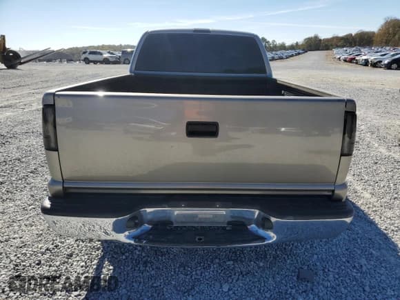 ✅ 2000 Chevrolet S-10 LS • VIN: 1GCCS19W6Y8307450 • Лот: 80548934. Опубликован ранее на Copart с пробегом 129 111 миль. Бесплатный доступ к архиву аукционных продаж из США и подробный отчёт об истории автомобиля на DreamBid. Изображение 6.