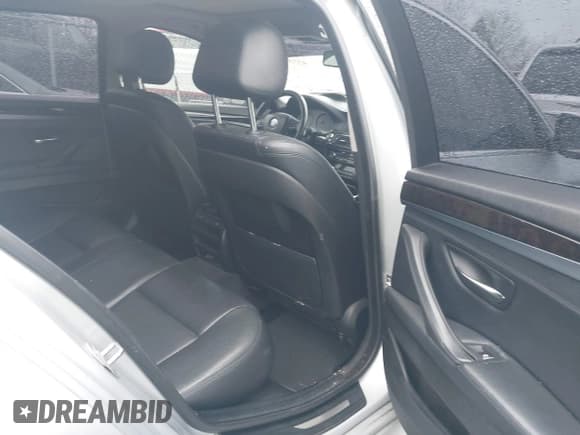 ✅ 2015 BMW 5 Series 535i xDrive • VIN: WBA5B3C54FD542810 • Lot: 43731810. Listed on IAAI with 150,863 mi. Free auction sales archive from the USA and detailed vehicle history report at DreamBid. Image 8.