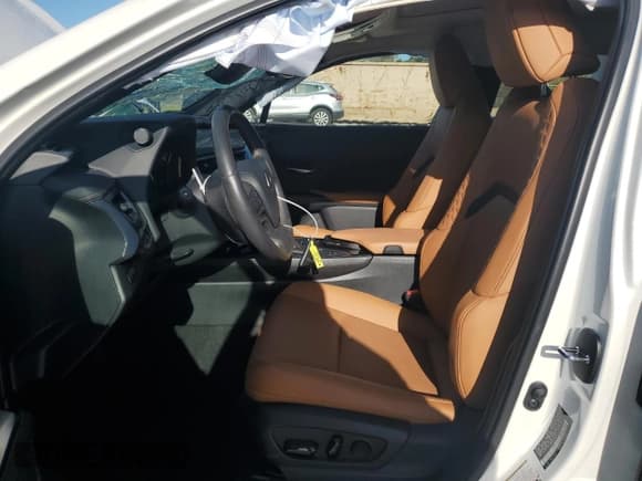 ✅ 2022 Lexus UX 250h • VIN: JTHP9JBH4N2059804 • Lot: 67682675. Listed on Copart with 17,318 mi. Free auction sales archive from the USA and detailed vehicle history report at DreamBid. Image 7.