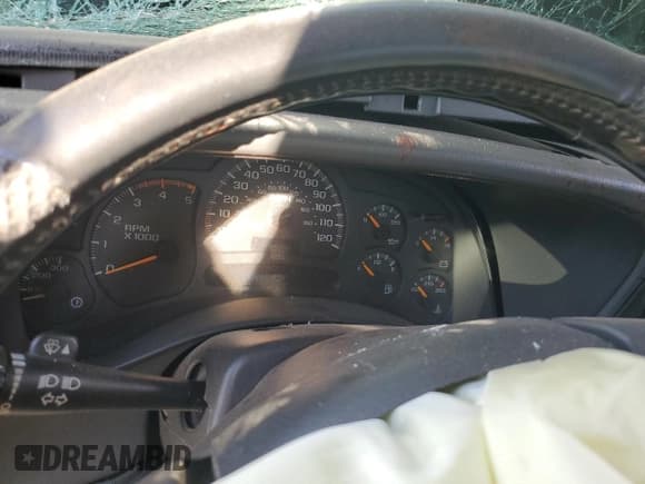 ✅ 2005 Chevrolet Silverado 2500HD LS • VIN: 1GCHK23215F832375 • Lot: 90425345. Wystawiony na Copart z przebiegiem Nie podano. Bezpłatny archiwum sprzedaży aukcyjnych z USA i szczegółowy raport historii pojazdu na DreamBid. Zdjęcie 9.