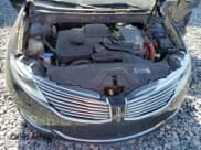 ✅ 2013 Lincoln MKZ Hybrid • VIN: 3LN6L2LU5DR826579 • Lot: 57689545. Wystawiony na Copart z przebiegiem 202 811 mil. Bezpłatny archiwum sprzedaży aukcyjnych z USA i szczegółowy raport historii pojazdu na DreamBid. Zdjęcie 11.