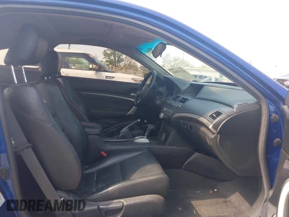 ✅ 2011 Honda Accord EX-L • VIN: 1HGCS2B85BA002864 • Лот: 42111661. Опубликован ранее на IAAI с пробегом 255 730 миль. Бесплатный доступ к архиву аукционных продаж из США и подробный отчёт об истории автомобиля на DreamBid. Изображение 5.