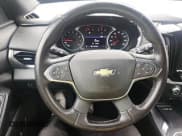 ✅ 2022 Chevrolet Traverse LT • VIN: 1GNERHKW6NJ133009 • Lot: 42634836. Wystawiony na IAAI z przebiegiem 90 143 mil. Bezpłatny archiwum sprzedaży aukcyjnych z USA i szczegółowy raport historii pojazdu na DreamBid. Zdjęcie 1.