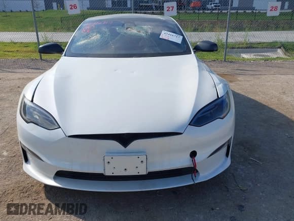 ✅ 2023 Tesla Model S Plaid • VIN: 5YJSA1E68PF507197 • Lot: 43416717. Wystawiony na IAAI z przebiegiem 7 116 mil. Bezpłatny archiwum sprzedaży aukcyjnych z USA i szczegółowy raport historii pojazdu na DreamBid. Zdjęcie 12.