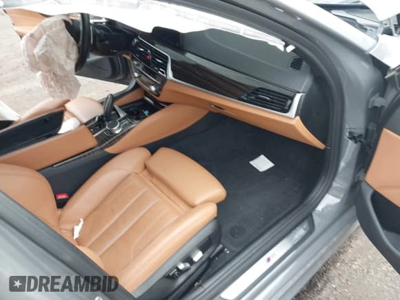 ✅ 2021 BMW 5 Series 540i xDrive • VIN: WBA73BJ0XMWX06571 • Lot: 42169757. Listed on IAAI with 62,013 mi. Free auction sales archive from the USA and detailed vehicle history report at DreamBid. Image 5.