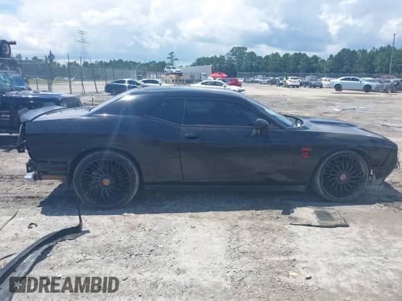 2018 Dodge Challenger T/A 392 с VIN 2C3CDZFJ3JH123976, выставлен на аукционе IAAI как лот 42997649 с пробегом 68 383 миль миль и . История ставок и продаж доступна на DreamBid. Изображение 13.