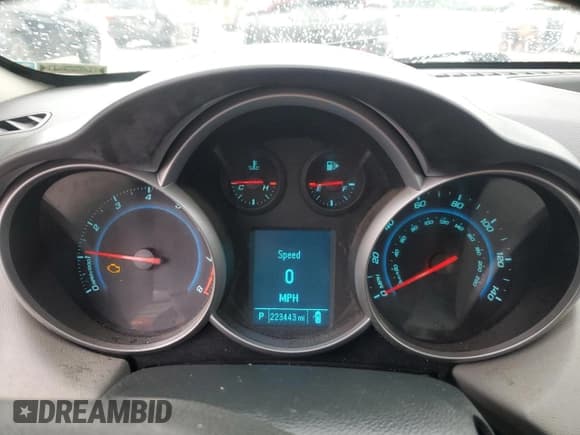 ✅ 2012 Chevrolet Cruze LS • VIN: 1G1PC5SHXC7257306 • Lot: 85711255. Listed on Copart with 223,443 mi. Free auction sales archive from the USA and detailed vehicle history report at DreamBid. Image 9.