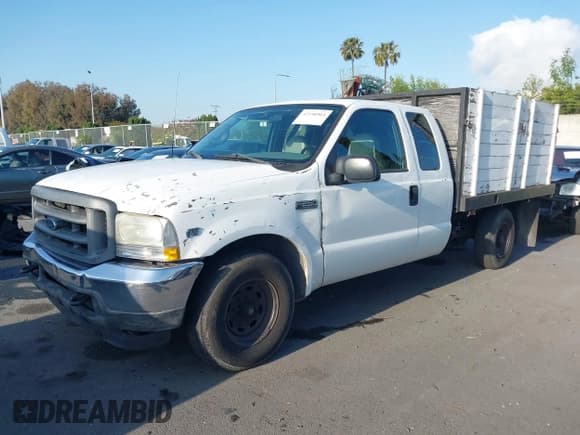 ✅ 2002 Ford F-250 XL • VIN: 1FTNX20L92EA38341 • Lot: 42140561. Wystawiony na IAAI z przebiegiem 287 090 mil. Bezpłatny archiwum sprzedaży aukcyjnych z USA i szczegółowy raport historii pojazdu na DreamBid. Zdjęcie 20.