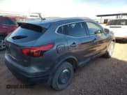 ✅ 2018 Nissan Rogue S • VIN: JN1BJ1CPXJW103738 • Lot: 91372165. Wystawiony na Copart z przebiegiem 58 739 mil. Bezpłatny archiwum sprzedaży aukcyjnych z USA i szczegółowy raport historii pojazdu na DreamBid. Zdjęcie 3.