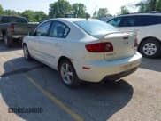 ✅ 2005 Mazda 3 i • VIN: JM1BK12F551281126 • Lot: 43010180. Listed on IAAI with 194,642 mi. Free auction sales archive from the USA and detailed vehicle history report at DreamBid. Image 3.