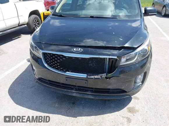 ✅ 2015 Kia Sedona SX • VIN: KNDMC5C16F6064141 • Лот: 42023854. Опубликован ранее на IAAI с пробегом 135 963 миль. Бесплатный доступ к архиву аукционных продаж из США и подробный отчёт об истории автомобиля на DreamBid. Изображение 6.