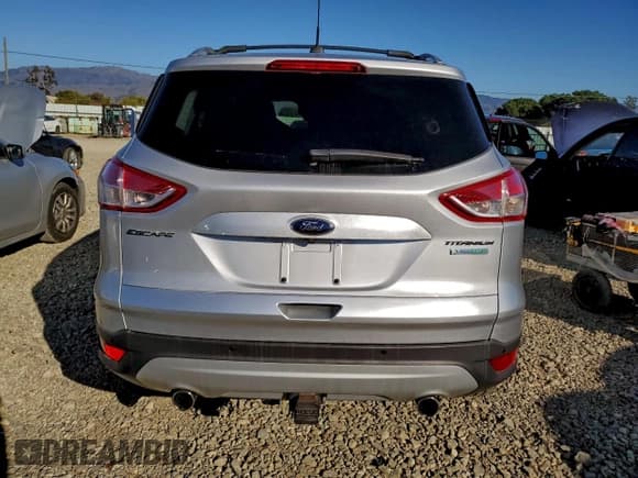 ✅ 2013 Ford Escape Titanium • VIN: 1FMCU0J97DUD18318 • Lot: 94751285. Listed on Copart with 32,589 mi. Free auction sales archive from the USA and detailed vehicle history report at DreamBid. Image 6.