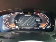 ✅ 2022 BMW 5 Series M550i xDrive • VIN: WBA13BK01NCH78575 • Лот: 52324675. Опубликован ранее на Copart с пробегом 56 539 миль. Бесплатный доступ к архиву аукционных продаж из США и подробный отчёт об истории автомобиля на DreamBid. Изображение 9.