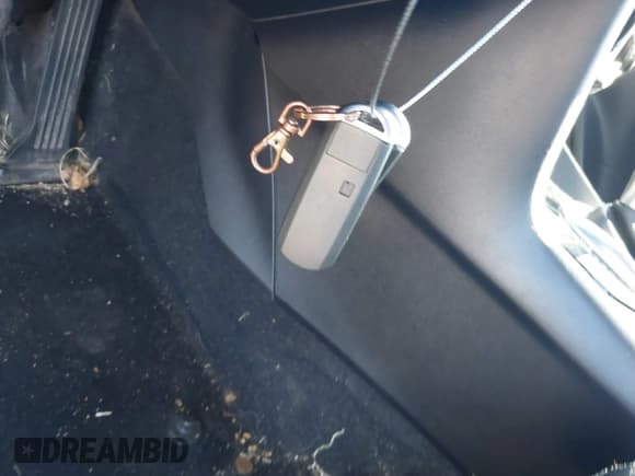 ✅ 2015 Mazda 3 i Sport • VIN: 3MZBM1U72FM160989 • Лот: 43081321. Опубликован ранее на IAAI с пробегом 215 060 миль. Бесплатный доступ к архиву аукционных продаж из США и подробный отчёт об истории автомобиля на DreamBid. Изображение 11.