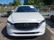 ✅ 2024 Mazda CX-5 S Carbon Edition • VIN: JM3KFBCL0R0488864 • Lot: 43360989. Wystawiony na IAAI z przebiegiem 12 636 mil. Bezpłatny archiwum sprzedaży aukcyjnych z USA i szczegółowy raport historii pojazdu na DreamBid. Zdjęcie 12.