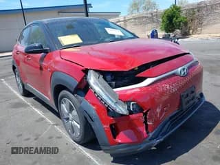 ✅ 2020 Hyundai Kona SEL • VIN: KM8K23AG9LU057788 • Лот: 42071534. Опубликован ранее на IAAI с пробегом 22 554 миль. Бесплатный доступ к архиву аукционных продаж из США и подробный отчёт об истории автомобиля на DreamBid. Изображение 1.