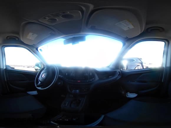 ✅ 2022 Ram ProMaster City Cargo Tradesman • VIN: ZFBHRFAB6N6Y29576 • Lot: 43680933. Wystawiony na IAAI z przebiegiem 40 404 mil. Bezpłatny archiwum sprzedaży aukcyjnych z USA i szczegółowy raport historii pojazdu na DreamBid. Zdjęcie 18.