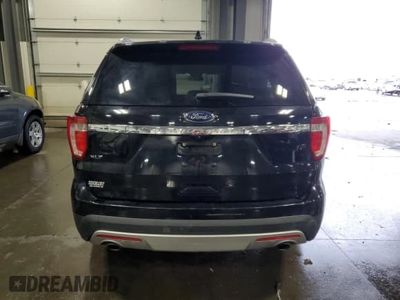 ✅ 2017 Ford Explorer XLT • VIN: 1FM5K7D86HGC47577 • Lot: 86677545. Listed on Copart with Not provided. Free auction sales archive from the USA and detailed vehicle history report at DreamBid. Image 6.