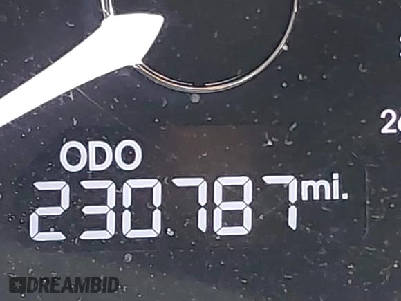 ✅ 2013 Hyundai Sonata Limited • VIN: KMHEC4A40DA069756 • Лот: 43133909. Опубликован ранее на IAAI с пробегом 230 787 миль. Бесплатный доступ к архиву аукционных продаж из США и подробный отчёт об истории автомобиля на DreamBid. Изображение 7.