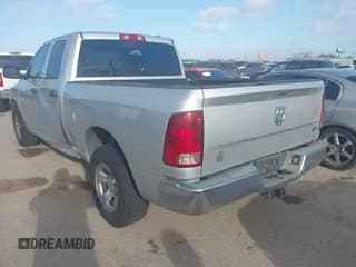✅ 2010 Dodge 1500 ST • VIN: 1D7RB1GP7AS127477 • Lot: 41774502. Wystawiony na IAAI z przebiegiem 173 212 mil. Bezpłatny archiwum sprzedaży aukcyjnych z USA i szczegółowy raport historii pojazdu na DreamBid. Zdjęcie 3.