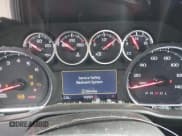 ✅ 2021 Chevrolet Silverado 1500 Custom • VIN: 1GCPYBEK9MZ303079 • Lot: 43456213. Wystawiony na IAAI z przebiegiem 63 003 mil. Bezpłatny archiwum sprzedaży aukcyjnych z USA i szczegółowy raport historii pojazdu na DreamBid. Zdjęcie 16.