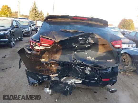 ✅ 2024 Chevrolet Blazer RS • VIN: 3GNKBERS5RS185728 • Lot: 40614552. Listed on IAAI with 7,740 mi. Free auction sales archive from the USA and detailed vehicle history report at DreamBid. Image 16.