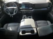 ✅ 2023 Chevrolet Silverado 1500 RST • VIN: 1GCUDEE86PZ175229 • Лот: 85132035. Опубликован ранее на Copart с пробегом 30 854 миль. Бесплатный доступ к архиву аукционных продаж из США и подробный отчёт об истории автомобиля на DreamBid. Изображение 8.