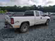 2005 GMC Sierra 1500 Work Truck with VIN 2GTEK19V051320466, listed as a Copart auction lot 60534645 with 155,872 mi miles and Clean title. Bid and sale history available at DreamBid. Image 3.