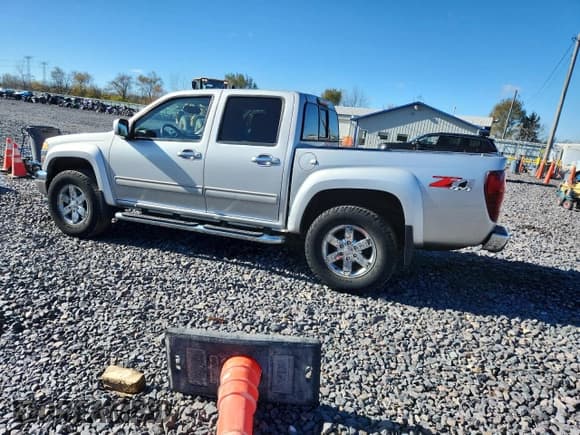 ✅ 2012 Chevrolet Colorado 2LT • VIN: 1GCHTDFE9C8114878 • Лот: 92230905. Опубликован ранее на Copart с пробегом 146 130 миль. Бесплатный доступ к архиву аукционных продаж из США и подробный отчёт об истории автомобиля на DreamBid. Изображение 2.