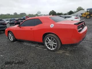 ✅ 2023 Dodge Challenger GT • VIN: 2C3CDZKG6PH609944 • Лот: 57472745. Опубликован ранее на Copart с пробегом 21 942 миль. Бесплатный доступ к архиву аукционных продаж из США и подробный отчёт об истории автомобиля на DreamBid. Изображение 2.