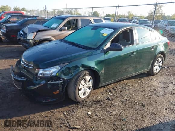 2014 Chevrolet Cruze LS с VIN 1G1PA5SH6E7107315, выставлен на аукционе IAAI как лот 43322371 с пробегом 102 033 миль миль и . История ставок и продаж доступна на DreamBid. Изображение 2.