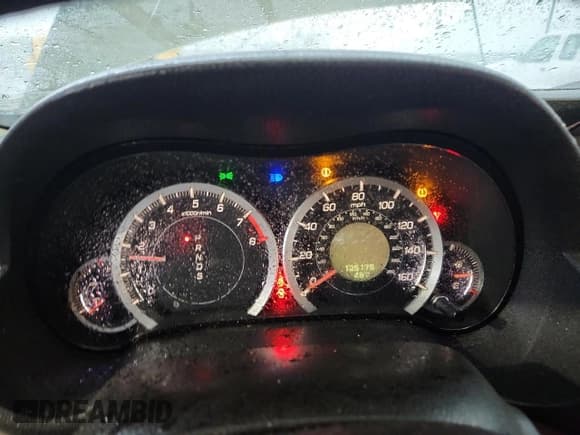 ✅ 2010 Acura TSX • VIN: JH4CU2F60AC025519 • Lot: 90220145. Listed on Copart with 125,175 mi. Free auction sales archive from the USA and detailed vehicle history report at DreamBid. Image 9.