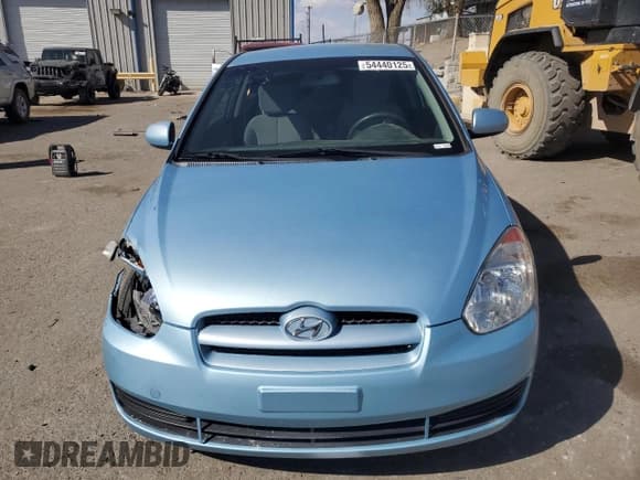 ✅ 2010 Hyundai Accent GS • VIN: KMHCM3AC4AU174333 • Лот: 54440125. Опубликован ранее на Copart с пробегом 63 312 миль. Бесплатный доступ к архиву аукционных продаж из США и подробный отчёт об истории автомобиля на DreamBid. Изображение 5.