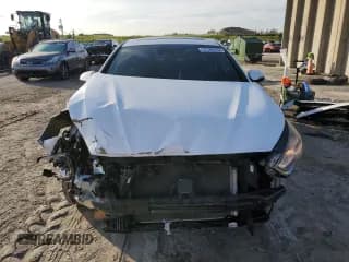 ✅ 2018 Hyundai Sonata Limited • VIN: 5NPE34AF1JH712299 • Lot: 72188702. Listed on Copart with 105,973 mi. Free auction sales archive from the USA and detailed vehicle history report at DreamBid. Image 5.