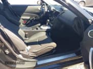 ✅ 2006 Nissan 350Z Enthusiast • VIN: JN1AZ34D16M311658 • Lot: 43472844. Wystawiony na IAAI z przebiegiem 124 669 mil. Bezpłatny archiwum sprzedaży aukcyjnych z USA i szczegółowy raport historii pojazdu na DreamBid. Zdjęcie 5.