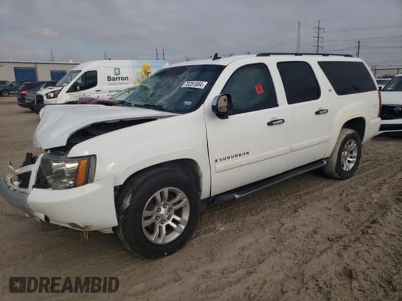✅ 2008 Chevrolet Suburban 3LT • VIN: 3GNFC16078G200144 • Lot: 70281504. Wystawiony na Copart z przebiegiem Nie podano. Bezpłatny archiwum sprzedaży aukcyjnych z USA i szczegółowy raport historii pojazdu na DreamBid. Zdjęcie 1.