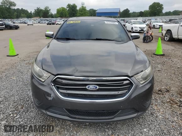 ✅ 2015 Ford Taurus Limited • VIN: 1FAHP2F8XFG131546 • Lot: 57470685. Listed on Copart with 119,155 mi. Free auction sales archive from the USA and detailed vehicle history report at DreamBid. Image 5.