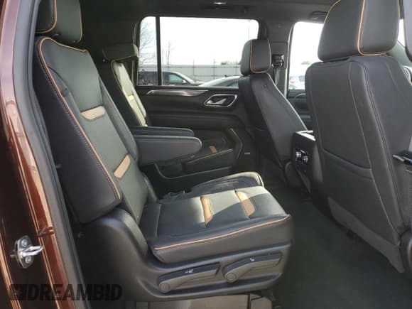 ✅ 2023 GMC Yukon XL AT4 • VIN: 1GKS2HKD6PR531134 • Лот: 48358745. Опубликован ранее на Copart с пробегом 34 114 миль. Бесплатный доступ к архиву аукционных продаж из США и подробный отчёт об истории автомобиля на DreamBid. Изображение 11.