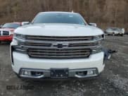 ✅ 2020 Chevrolet Silverado 1500 High Country • VIN: 3GCUYHED0LG410625 • Lot: 80234124. Wystawiony na Copart z przebiegiem 64 150 mil. Bezpłatny archiwum sprzedaży aukcyjnych z USA i szczegółowy raport historii pojazdu na DreamBid. Zdjęcie 5.