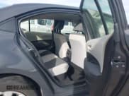 ✅ 2023 Toyota Corolla Hybrid SE Infrared • VIN: JTDBCMFE2P3020253 • Lot: 43599976. Wystawiony na IAAI z przebiegiem 52 849 mil. Bezpłatny archiwum sprzedaży aukcyjnych z USA i szczegółowy raport historii pojazdu na DreamBid. Zdjęcie 8.