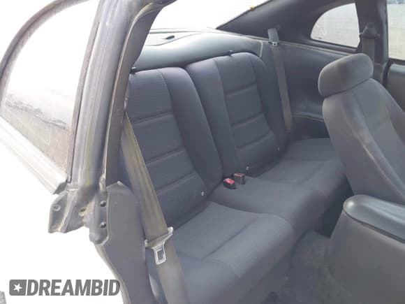 ✅ 2004 Ford Mustang Standard • VIN: 1FAFP40474F132231 • Lot: 42768372. Listed on IAAI with 145,910 mi. Free auction sales archive from the USA and detailed vehicle history report at DreamBid. Image 8.