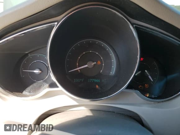 ✅ 2009 Chevrolet Malibu 2LT • VIN: 1G1ZJ57B19F186465 • Lot: 68877274. Listed on Copart with 177,944 mi. Free auction sales archive from the USA and detailed vehicle history report at DreamBid. Image 9.