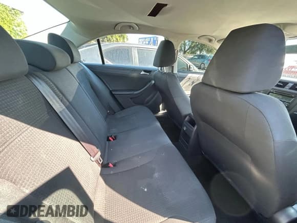 ✅ 2015 Volkswagen Jetta S • VIN: 3VW1K7AJ3FM400314 • Лот: 91496765. Опубликован ранее на Copart с пробегом 80 782 миль. Бесплатный доступ к архиву аукционных продаж из США и подробный отчёт об истории автомобиля на DreamBid. Изображение 6.