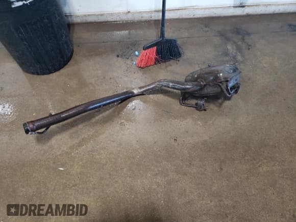 ✅ 2014 Chevrolet Traverse LT • VIN: 1GNKVHKD1EJ331820 • Lot: 72990654. Wystawiony na Copart z przebiegiem 154 238 mil. Bezpłatny archiwum sprzedaży aukcyjnych z USA i szczegółowy raport historii pojazdu na DreamBid. Zdjęcie 15.