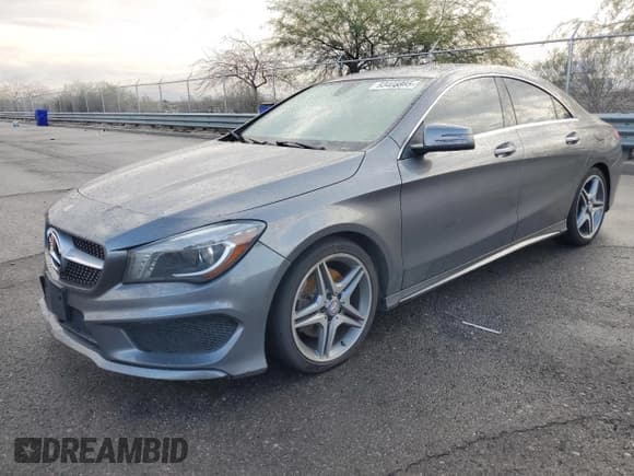 ✅ 2015 Mercedes-Benz CLA 250 • VIN: WDDSJ4EB2FN201407 • Lot: 93405885. Wystawiony na Copart z przebiegiem 127 823 mil. Bezpłatny archiwum sprzedaży aukcyjnych z USA i szczegółowy raport historii pojazdu na DreamBid. Zdjęcie 1.