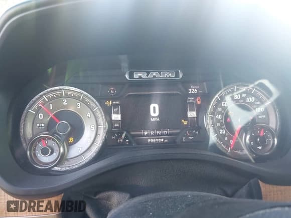 ✅ 2021 Ram 1500 Longhorn • VIN: 1C6SRFST3MN657898 • Lot: 43647983. Listed on IAAI with 206,104 mi. Free auction sales archive from the USA and detailed vehicle history report at DreamBid. Image 7.